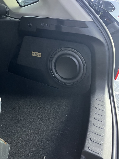 Короб стелс 10" Haval Jolion в правое крыло