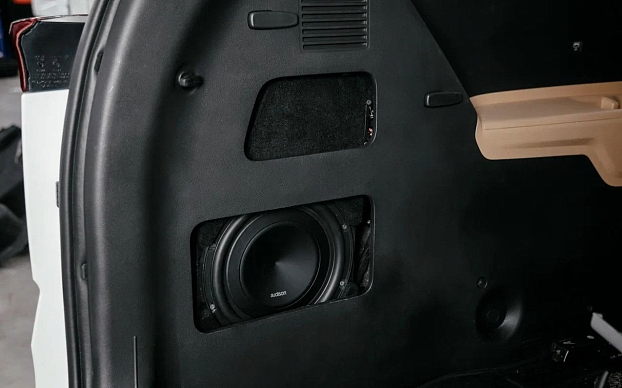 Короб стелс 10" для Kia Carnival IV и IV Рестайлинг в левое крыло