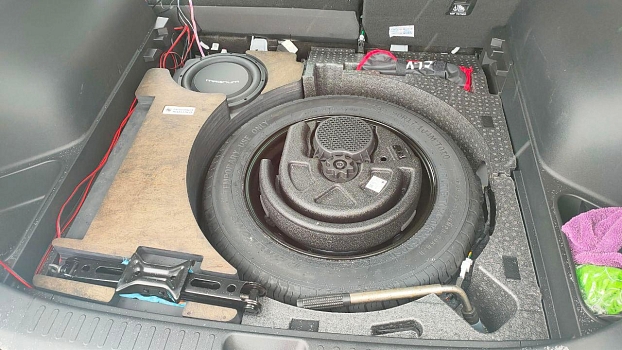 Короб стелс 10" для Haval F7 II поколение под пол багажника