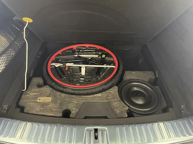 Короб стелс 10" для Porsche Cayenne III