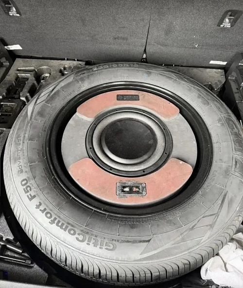 Сабвуфер стелс Haval Dargo 10" полный комплект "под ключ"